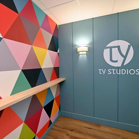 Ty Studios Hyper Centre Ville เบรสต์ ภายนอก รูปภาพ